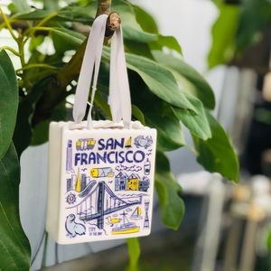 NWT San Francisco Starbucks 2019 xmas ornament 🎄